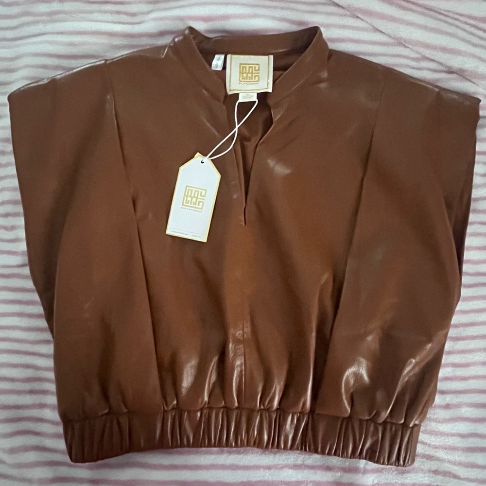 EMILY MCCARTHY EVIE TOP - MOCHA